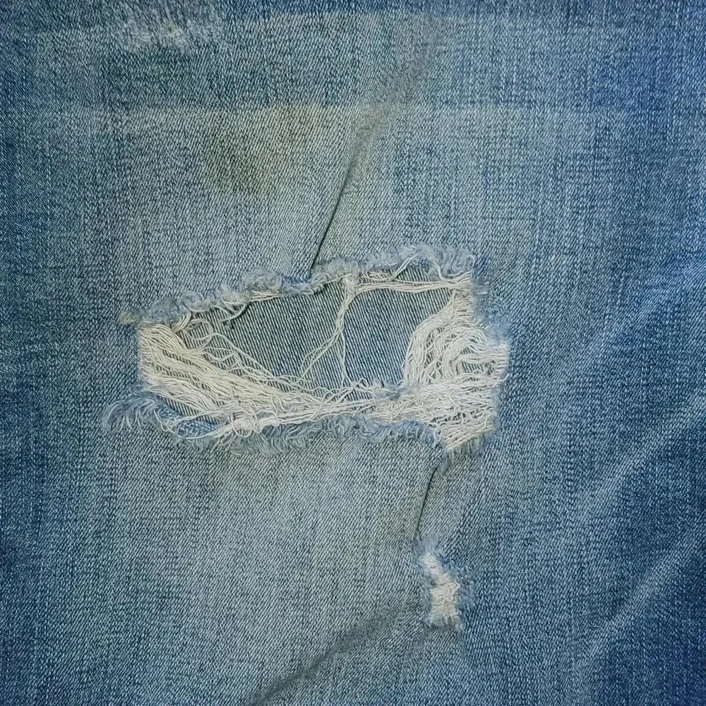 KanCan Medium Stone Wash Denim Shorts - Picture 4 of 8